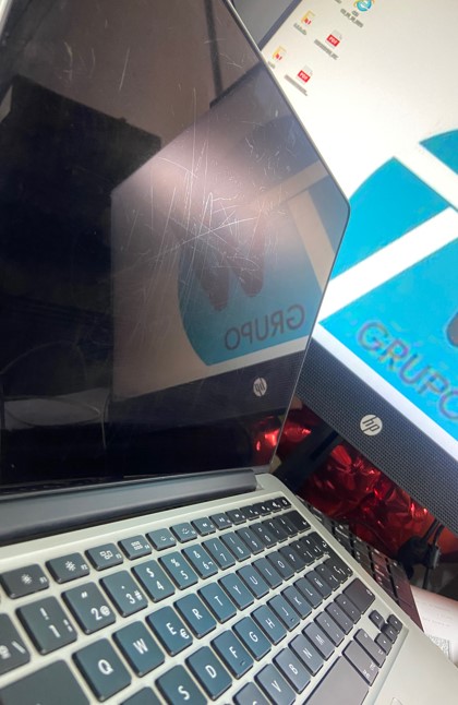 Apple Macbook Pro 2015 i5 8GB 256GB Retina 13.3'' Reacondicionado
